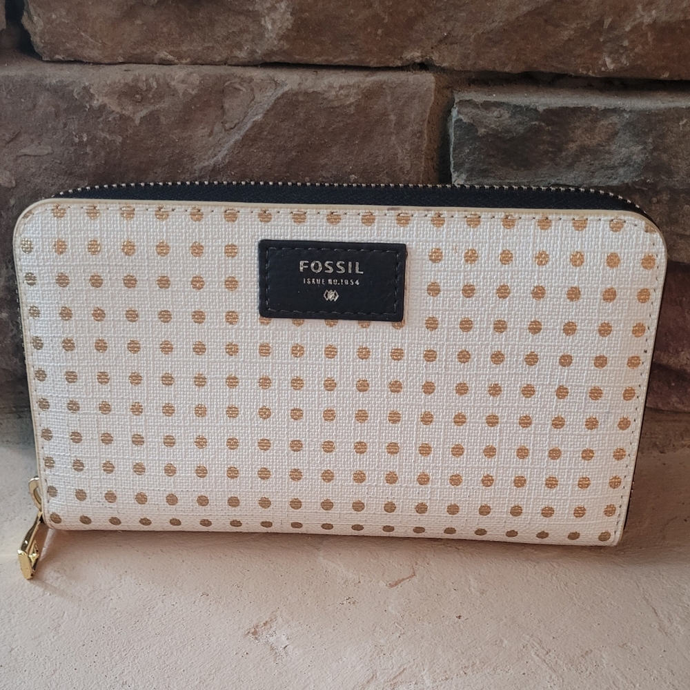 Fossil Sydney White and Gold Polka Dot Zip Around Wallet